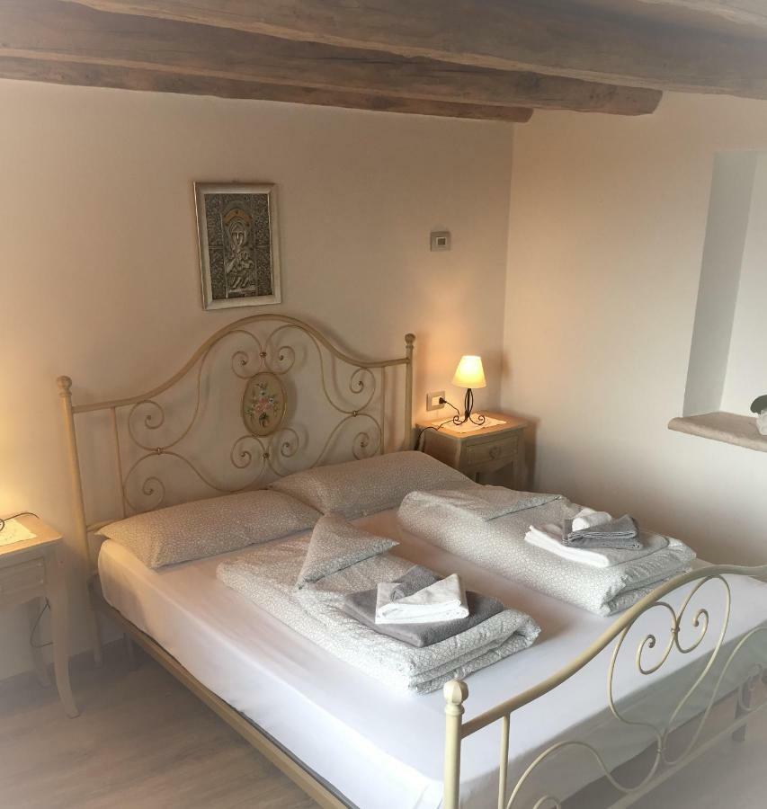 La Casa Nel Bosco Leilighet Malcesine Eksteriør bilde