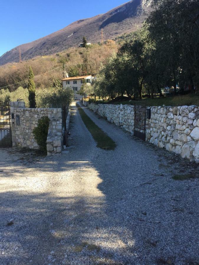 La Casa Nel Bosco Leilighet Malcesine Eksteriør bilde